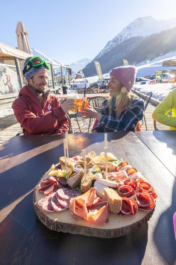 Hotel Alegra Livigno Eksteriør bilde
